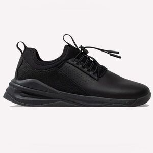 Black Clove Women’s Classic Wide Fit slip on tennis shoes size 6.5W